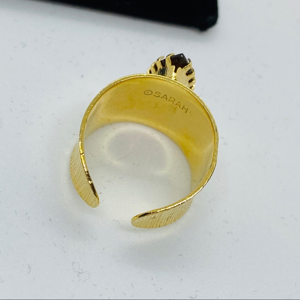 Vintage style Gold Ring - Picture 5 of 7